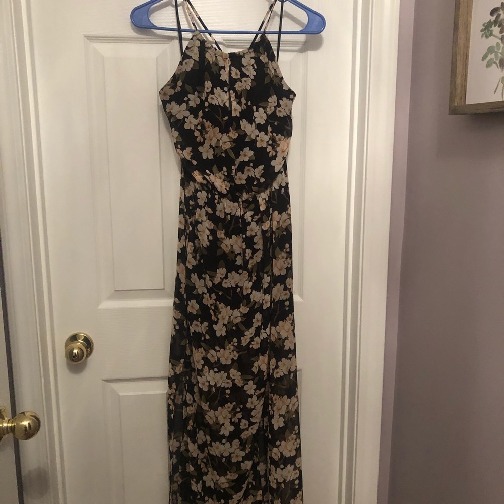 Floral Maxi Dress with keyhole back